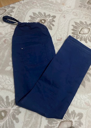 Hamile Kadın Lacivert Pantalon