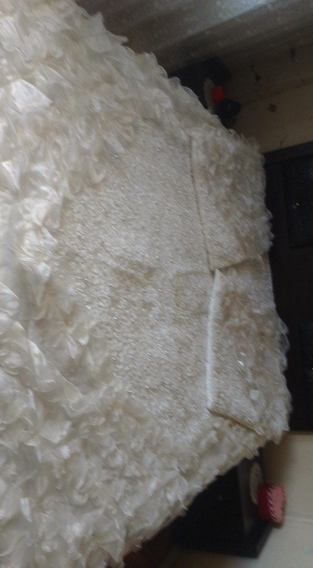 Beyaz yatak odası örtüsü - Görsel 2