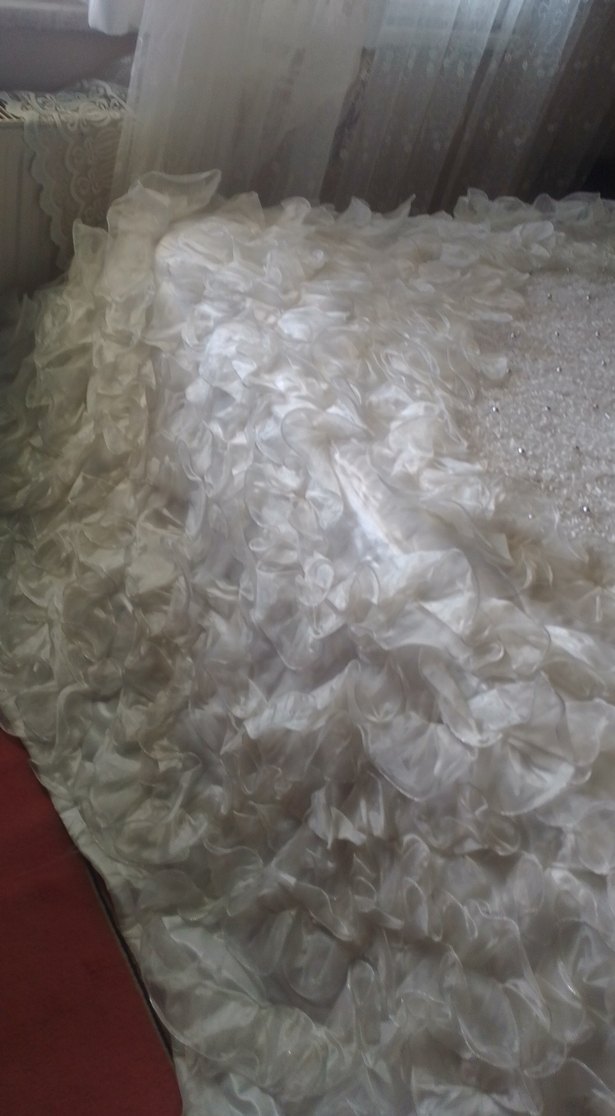 Beyaz yatak odası örtüsü - Görsel 3