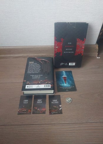 Maral Atmaca - Sarkaç kutulu Seti - Görsel 3