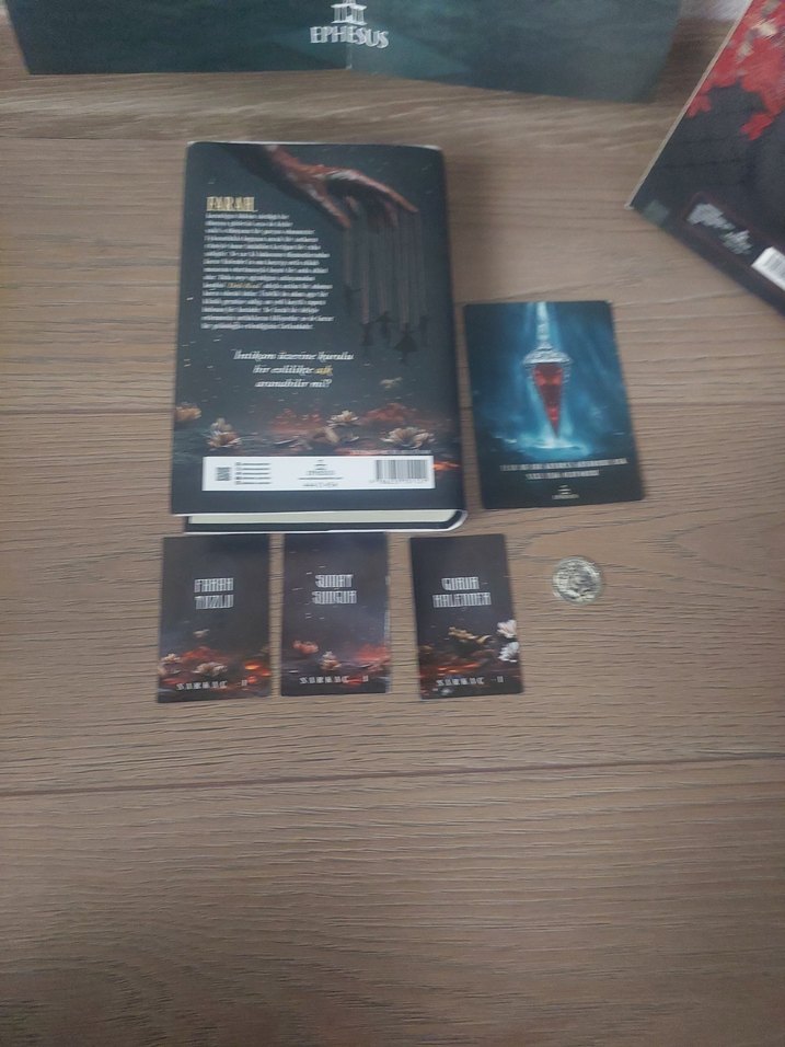 Maral Atmaca - Sarkaç kutulu Seti - Görsel 2