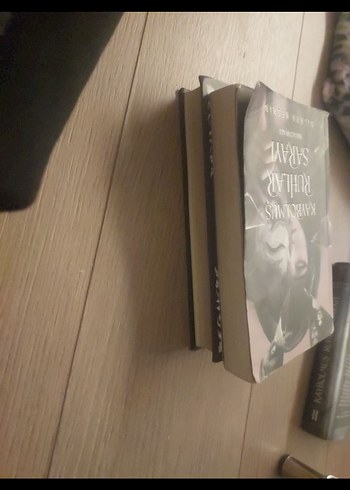 Kaybolmuş Ruhlar Sarayı Roman 2 li Seti - Görsel 4