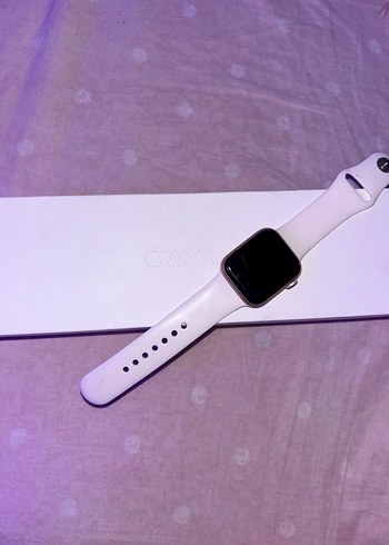 Apple watch series 4 rose