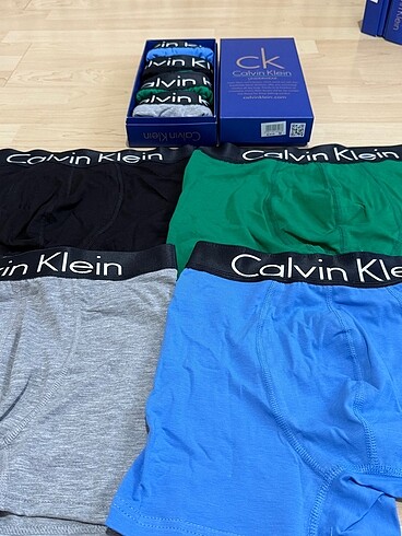 m Beden Calvin Klein 4 lü Boxer Seti