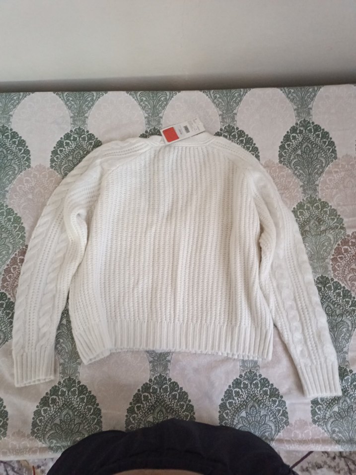 Beyaz Örgü Kadın Hırka - Görsel 2