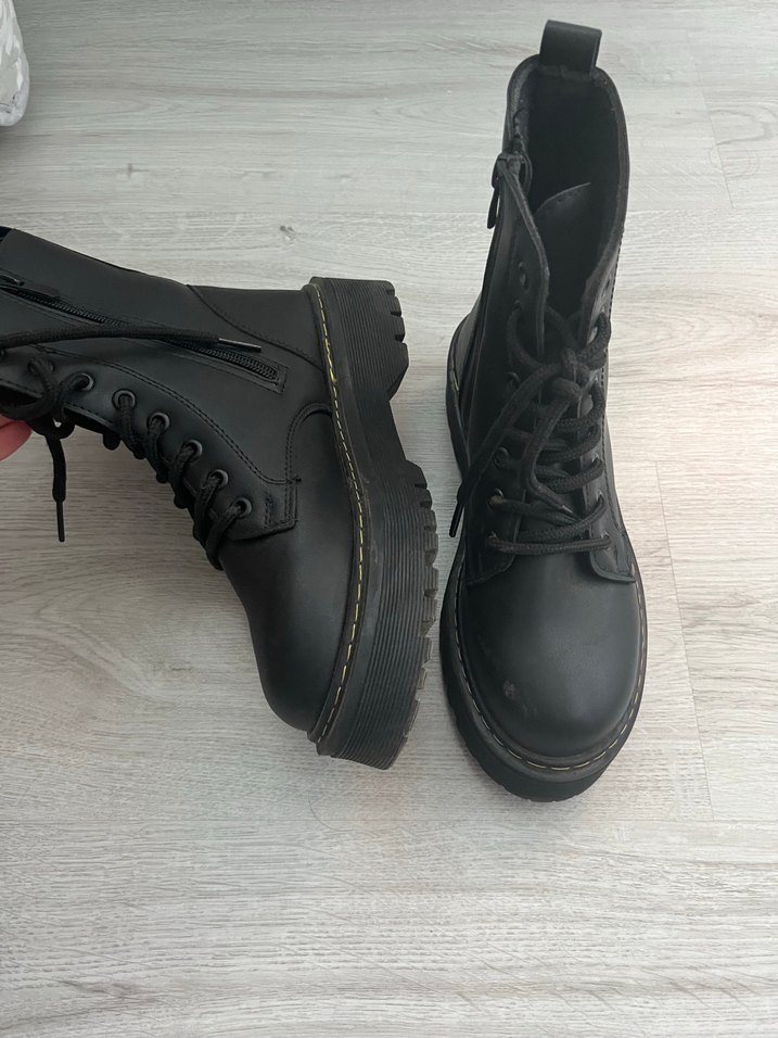 Siyah Platform Kadın Botu - Görsel 2