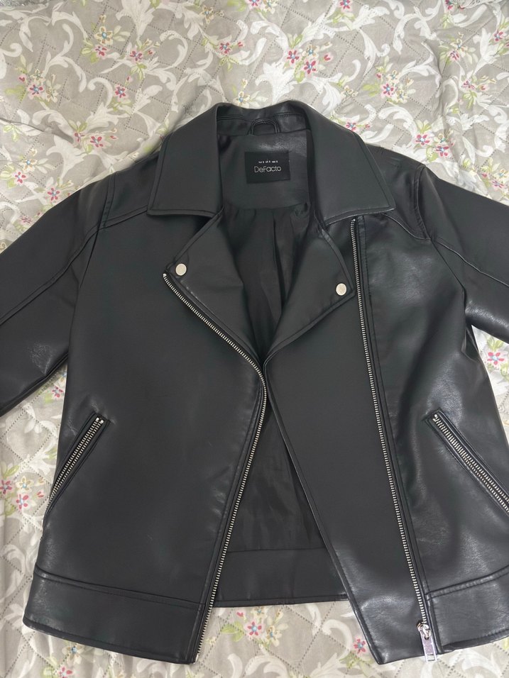 Kadın Siyah Deri Biker Ceket - Görsel 3