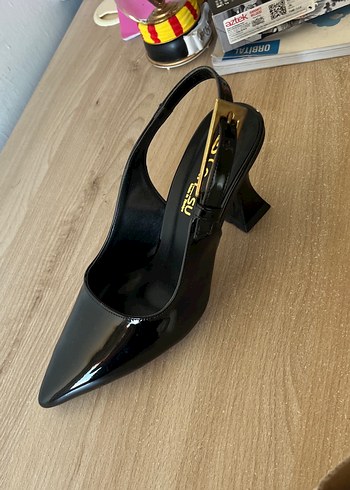 Diğer Klasik Siyah Rugan Stiletto Topuklu Ayakkabı