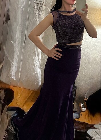 Mor iki parça uzun balık model abiye - Görsel 2