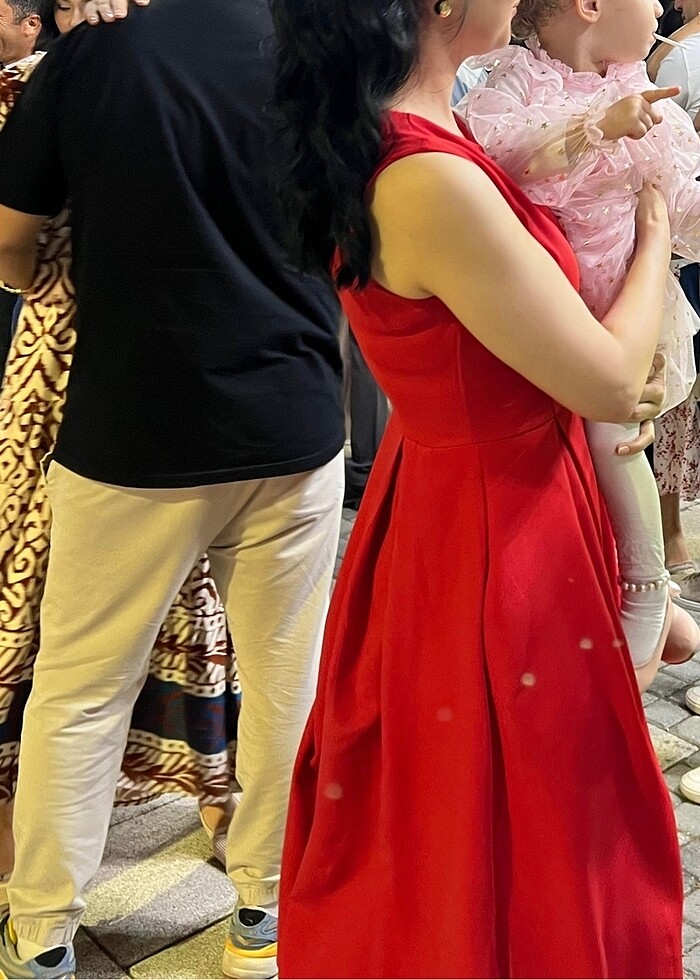 Kırmızı midiboy elbise - Görsel 3