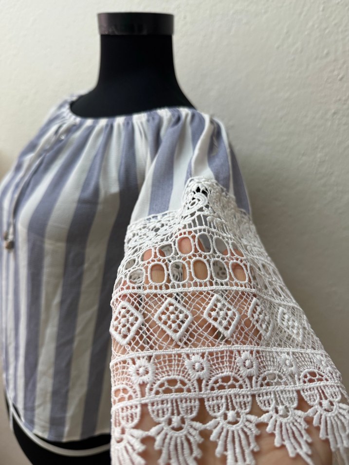 Dantel Detaylı Çizgili Bohem Bluz - Görsel 4