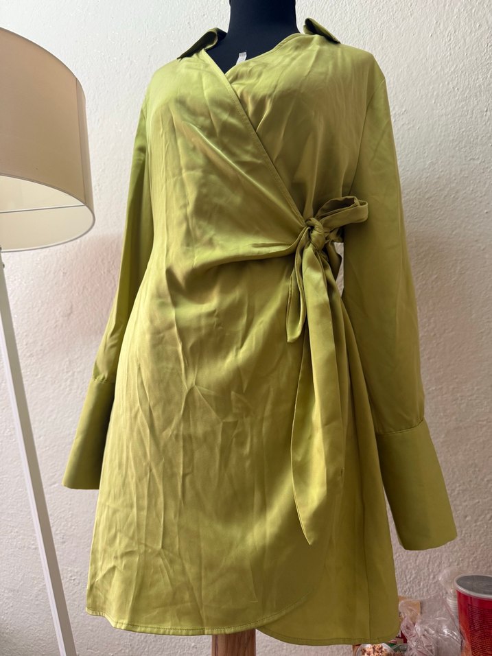 Saten yağ yeşili H&M elbise - Görsel 2