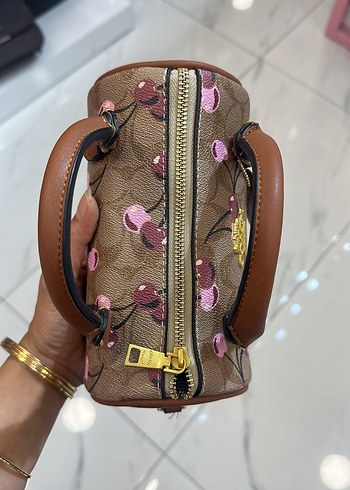 Coach Zincir Detaylı Kahverengi Çiçek Desenli A kalite çanta