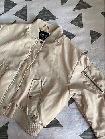 LC Waikiki LCW Krem Rengi Cepli Ceket