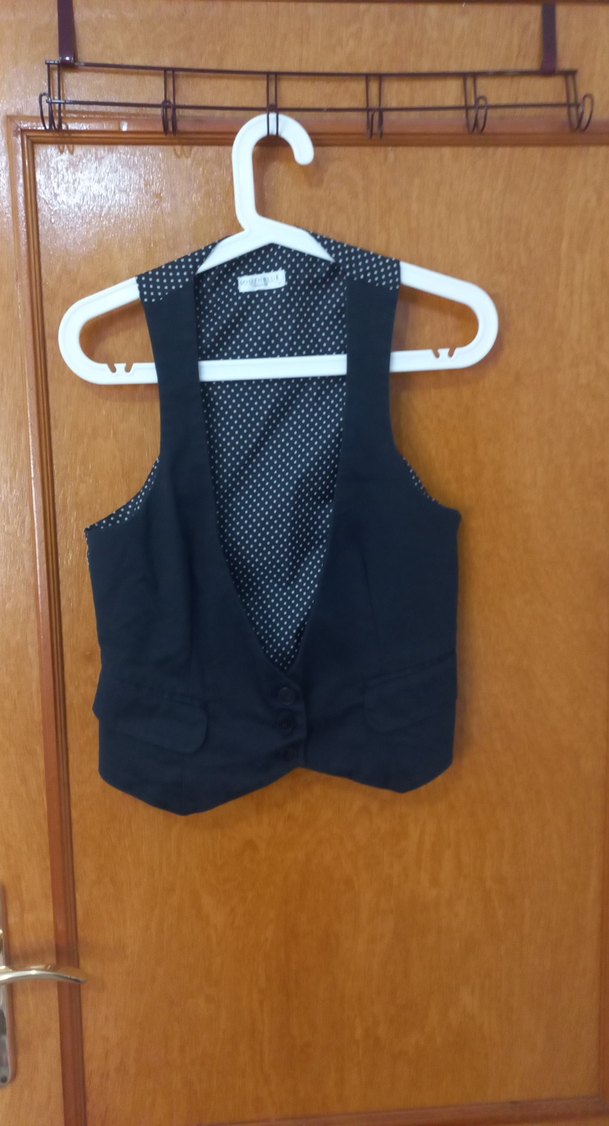 Düğmeli Siyah Kadın Yelek - Görsel 2