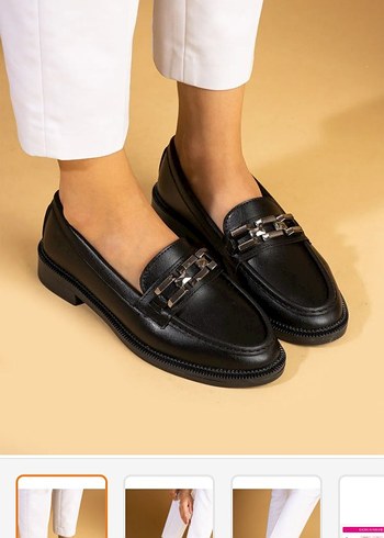 Kadın Siyah Deri Tokalı Loafer