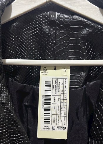 Siyah Yılan Derisi Desenli Deri Ceket - Görsel 3