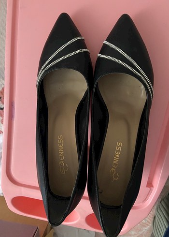 Siyah Parlak Stiletto Kadın Topuklu Ayakkabı - Görsel 4