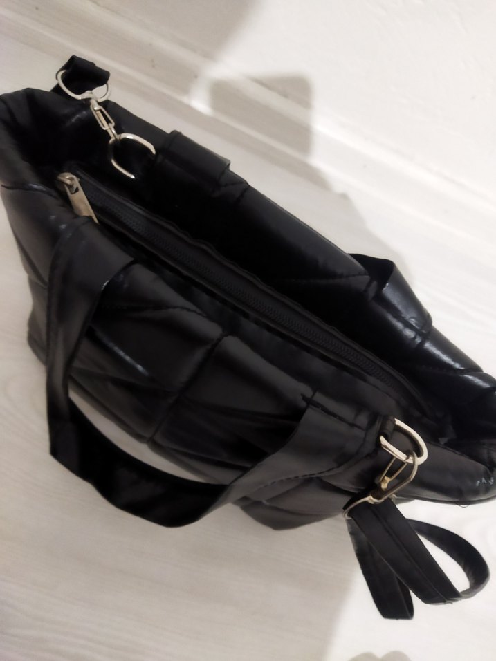 Siyah Deri Kadın Omuz Çantası - Görsel 2