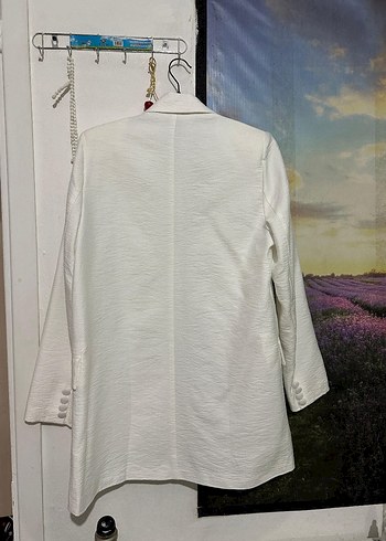 38 Beden Düğmeli Beyaz Blazer