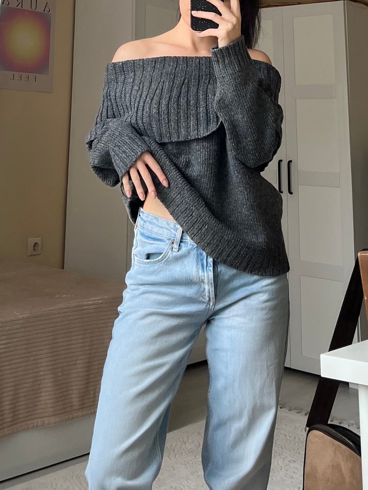 Gri Askılı Örgü Straplez Kazak - Görsel 2