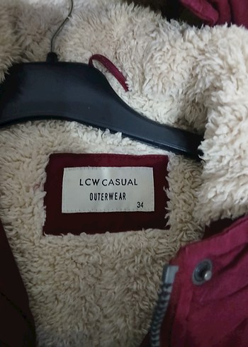 Bordo Kapüşonlu Kadın Mont Kürklü - Görsel 2