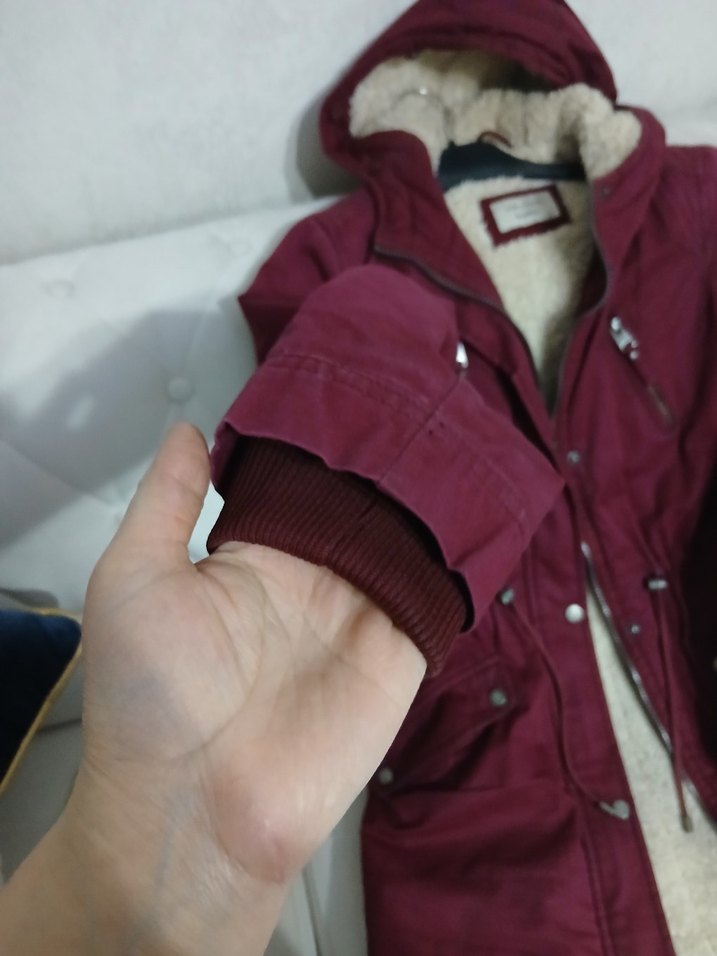 Bordo Kapüşonlu Kadın Mont Kürklü - Görsel 5