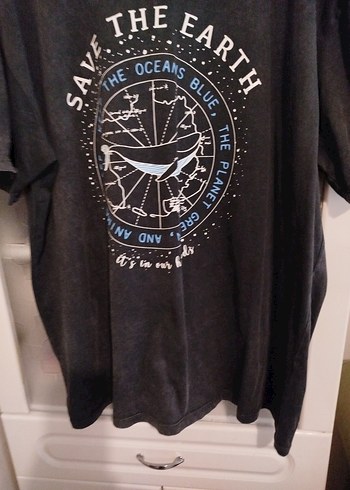 Kadın Siyah Baskılı Kısa Kollu Tişört - Görsel 3