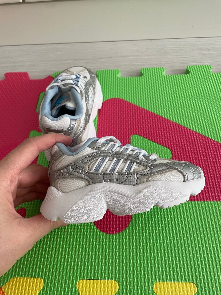 Adidas Ozmillen Bebek Ayakkabı - Görsel 4