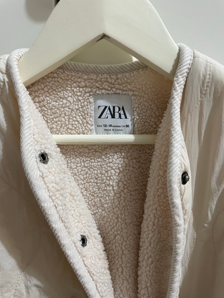Zara Beyaz Kız Çocuk Düğmeli Ceket - Görsel 2