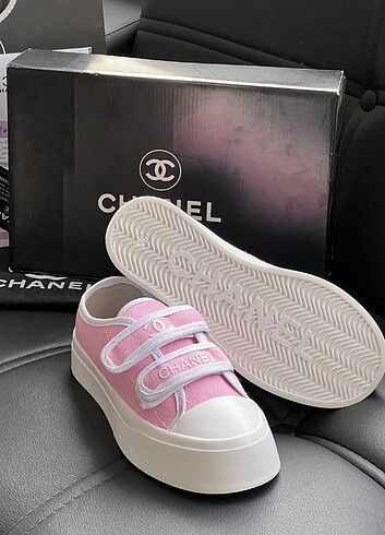 Chanel Chanel 