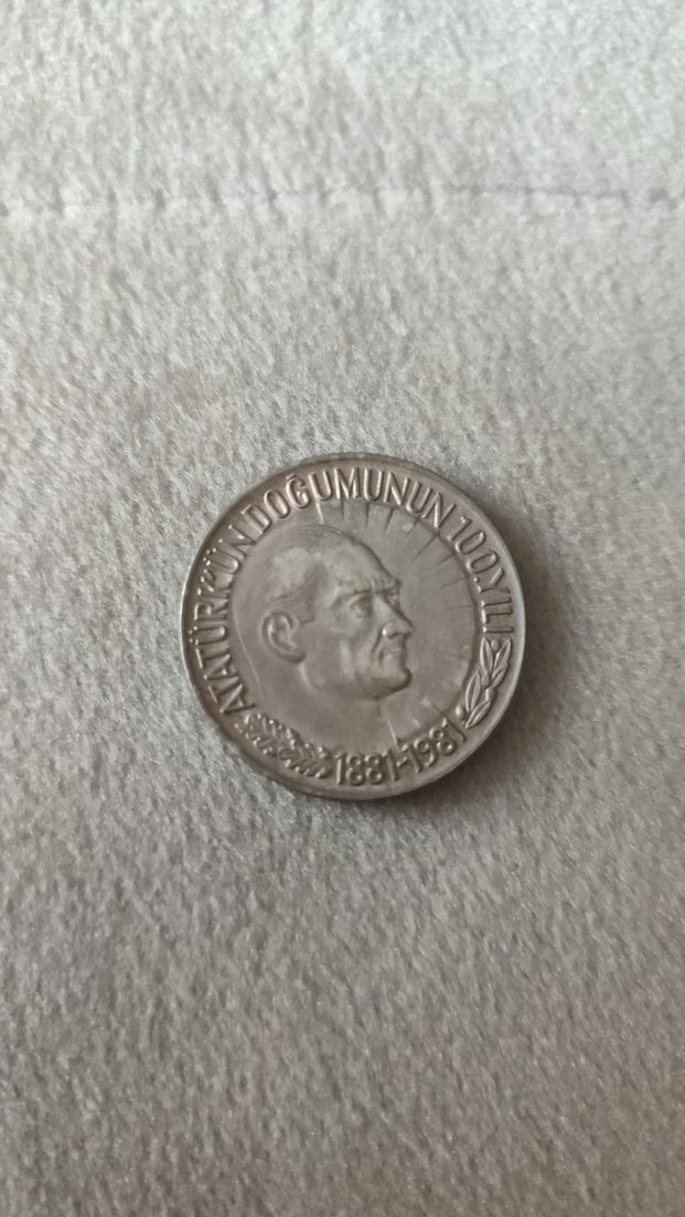 1981 1 Lira Atatürk'ün Doğumunun 100.Yılı Gümüş Hatıra Para - Görsel 2
