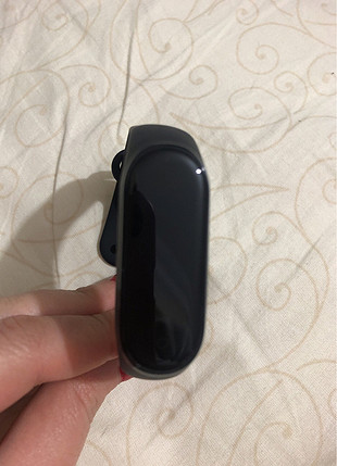 Mi band 4 akıllı bileklik