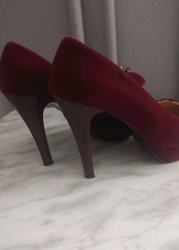 Bordo Süet platformlu ayakkabı 1-2 defa giyildi sorunsuz - Görsel 3