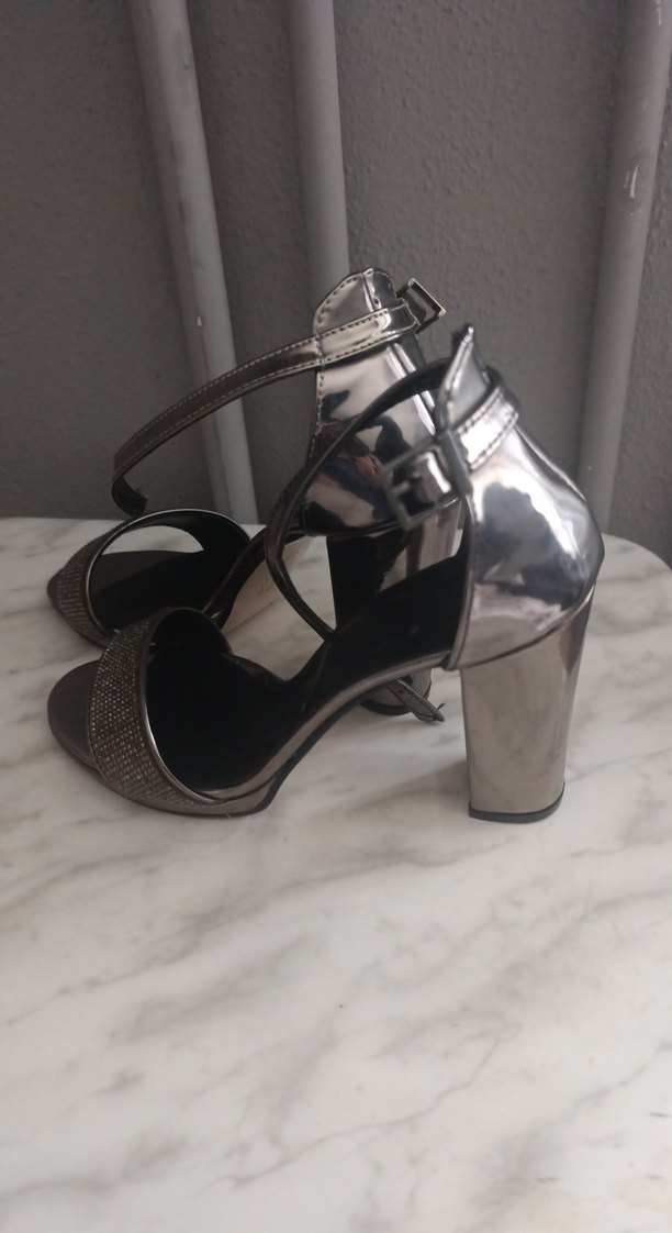 abiye ayakkabısı 1 defa giyildi sorunsuz - Görsel 4