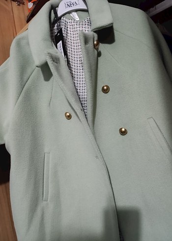 AEVA Açık Yeşil Düğmeli Kaban - Görsel 3