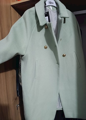 AEVA Açık Yeşil Düğmeli Kaban - Görsel 2