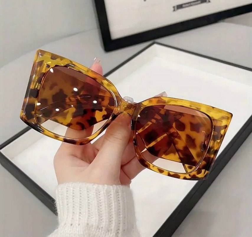 Parlak Kahverengi Transparan Kadın Güneş Gözlüğü - Görsel 2