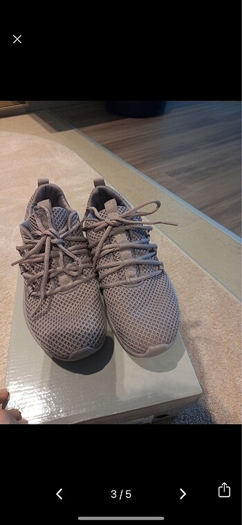 37,5 Beden Skechers kadın ayakkabı