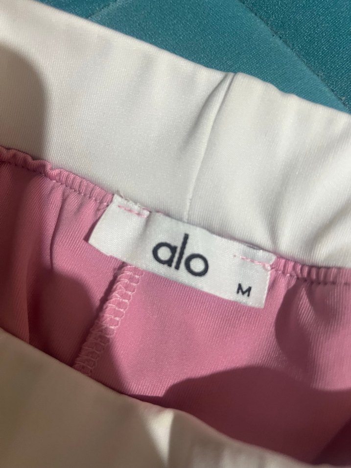 Pembe Rahat Kesim Mini Spor Etek - Görsel 2