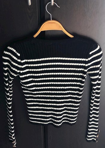 Siyah Beyaz Çizgili Kadın Kazak - Görsel 3