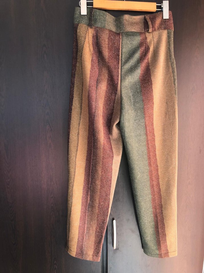 Kadın Çok Renkli Pilili Kumaş Pantolon - Görsel 3