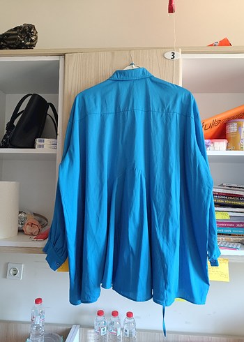 mavi düğmeli belden kemerli yazlık gömlek - Görsel 9