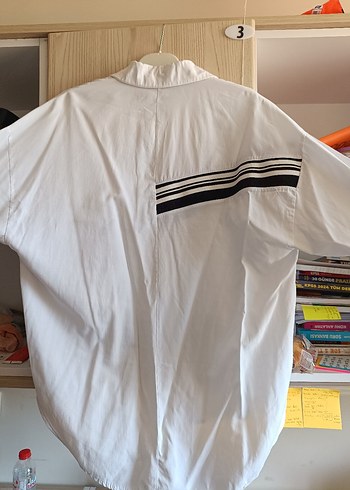 Kadın Beyaz Pamuklu Düğmeli Oversize Gömlek - Görsel 3