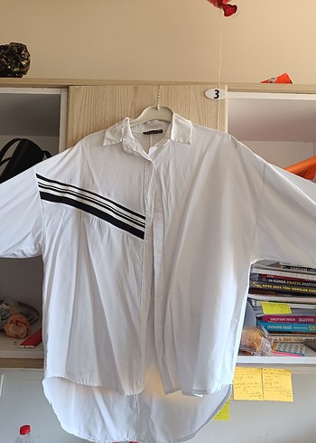 Kadın Beyaz Pamuklu Düğmeli Oversize Gömlek - Görsel 2