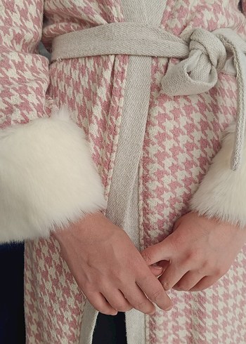 Kürklü Pembe Uzun Kadın Kaban - Görsel 6