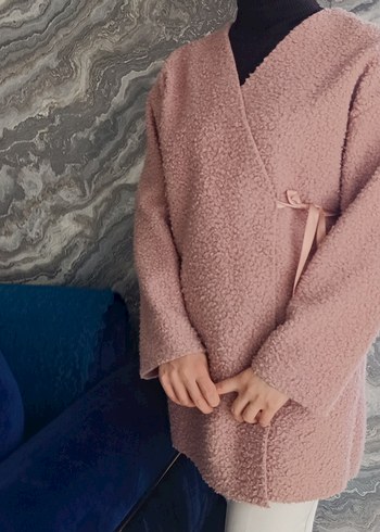 Pembe Peluş Kadın Midi üst. - Görsel 2