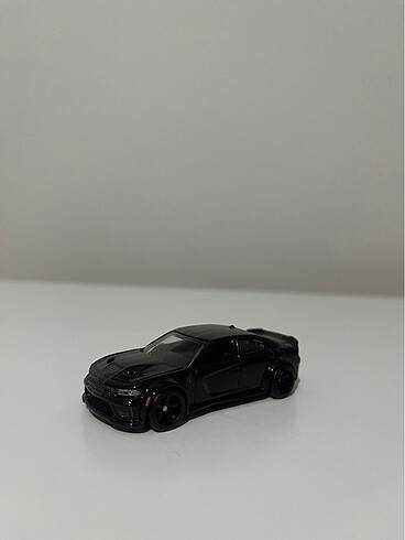  Beden Hot Wheels Premium Dodge Charger FF
