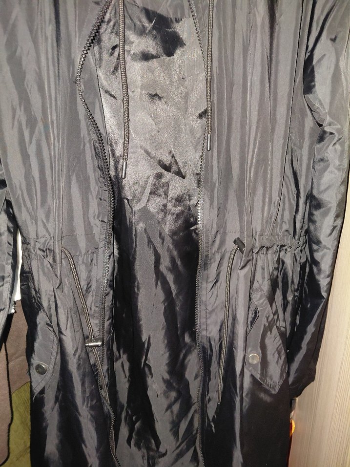 Fermuarlı Siyah Street Wear Kadın Yağmurluk - Görsel 3