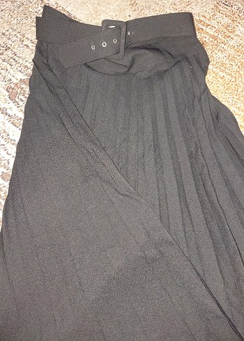 Gri Siyah Pilili Midi Etek - Görsel 2